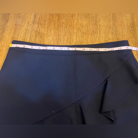 Brooks Brothers Red Fleece Wool Ruffled Skirt - Navy Blue - Size 8 - Picture 10 of 11